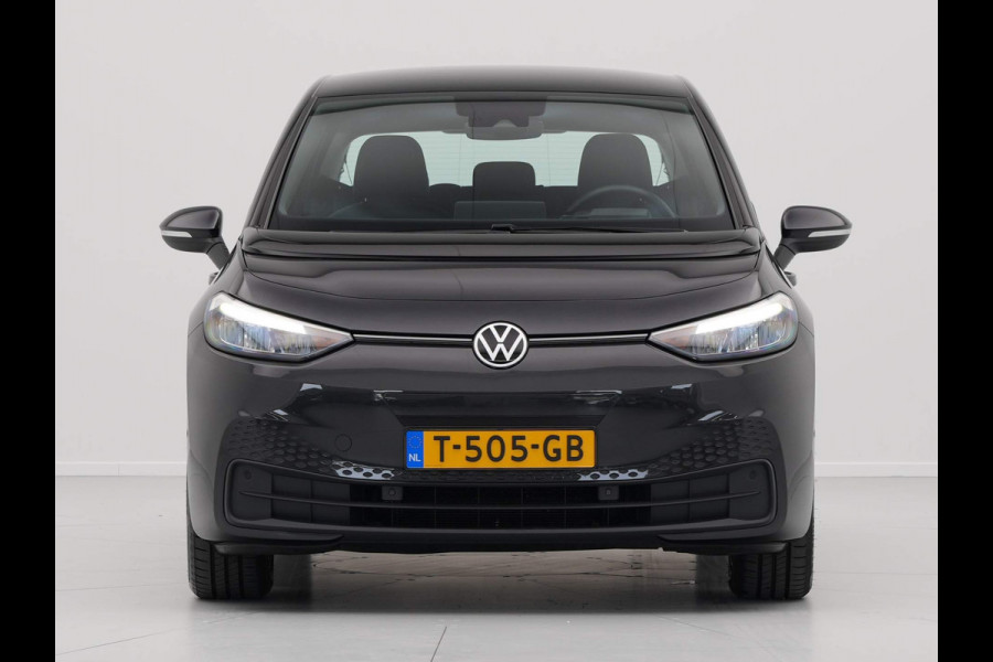 Volkswagen ID.3 Pure 45 kWh 150pk Navigatie Camera Stoelverwarming Acc 145