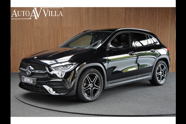 Mercedes-Benz GLA 200 AMG Line Panorama Leer Camera Ambient Navi LM velgen PTS Climate