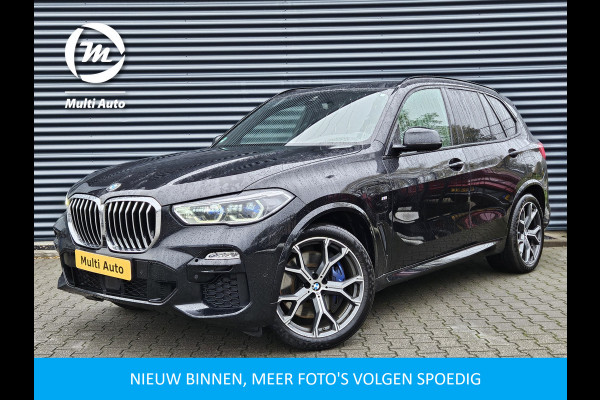 BMW X5 xDrive45e M Sport Plug In Hybrid 394pk INCL BTW PHEV | Panodak | Trekhaak af fabriek | Adaptive Cruise | Laser LED | Head Up | 21"L.M | Carbonpakket |