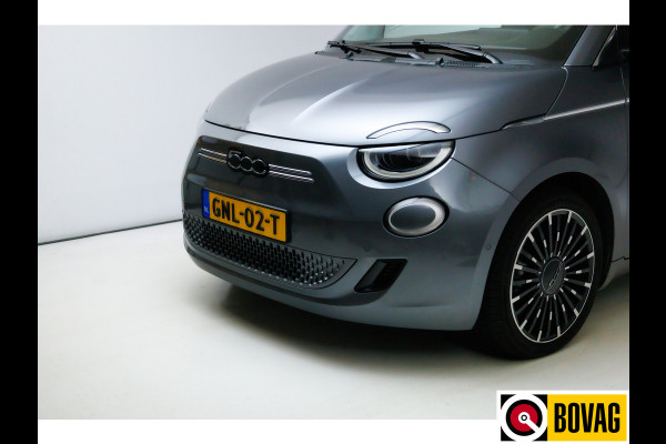 Fiat 500 La Prima 42 kWh | € 2000,- Subsidie mogelijk! JBL Audio, Adap. Cruise, Stoelverw. Navigatie. Camera, Leer, 17"