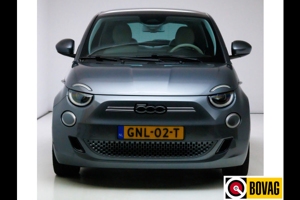 Fiat 500 La Prima 42 kWh | € 2000,- Subsidie mogelijk! JBL Audio, Adap. Cruise, Stoelverw. Navigatie. Camera, Leer, 17"