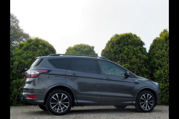 Ford Kuga 1.5 EcoBoost ST Line *Navi*Trekhaak*