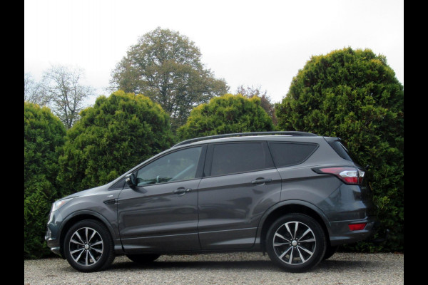 Ford Kuga 1.5 EcoBoost ST Line *Navi*Trekhaak*