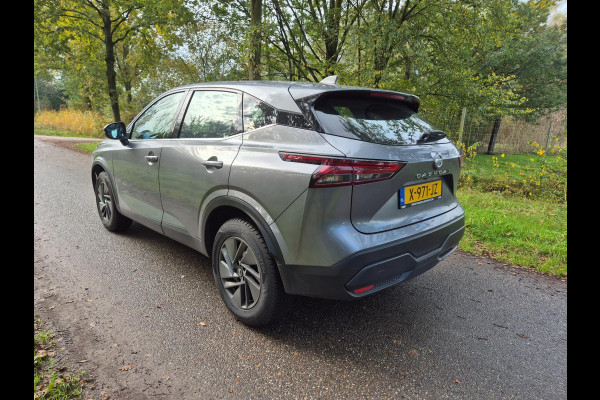 Nissan QASHQAI 1.3 MHEV Xtronic Business Access . Camera .