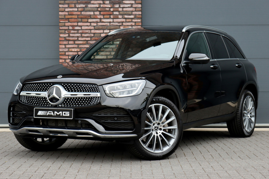 Mercedes-Benz GLC 300de 4-MATIC AMG Line Aut9 | Panoramadak | Distronic+ | Surround Camera | Keyless Go | DAB | Stoelverwarming | Sfeerverlichting | Parkeerassistent |