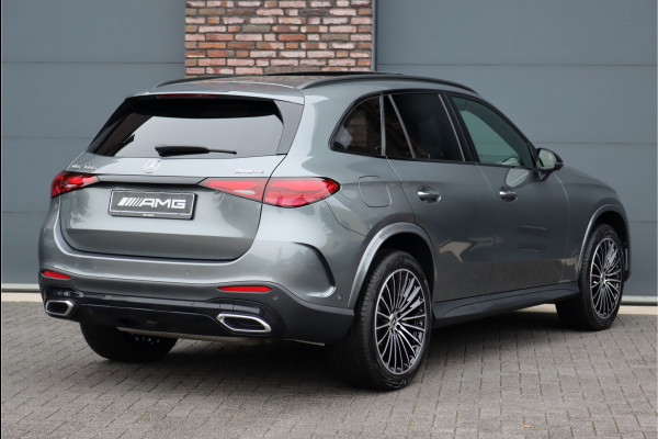 Mercedes-Benz GLC 300e 4MATIC AMG Line Premium Aut9 | Distronic+ | Nappa Leder | Panoramadak | Digital Light | Keyless Go | Trekhaak | Memory | Verwarmd Stuurwiel | Rijassistentiepakket+ |