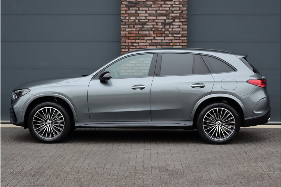 Mercedes-Benz GLC 300e 4MATIC AMG Line Premium Aut9 | Distronic+ | Nappa Leder | Panoramadak | Digital Light | Keyless Go | Trekhaak | Memory | Verwarmd Stuurwiel | Rijassistentiepakket+ |