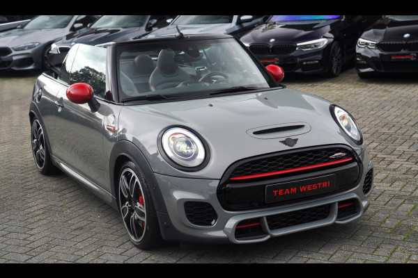 MINI Cabrio 2.0 John Cooper Works | Carbon | Adaptieve cruise | JCW Luxe Leder | 231PK | 100% onderhouden | LED | NAP | NIEUW