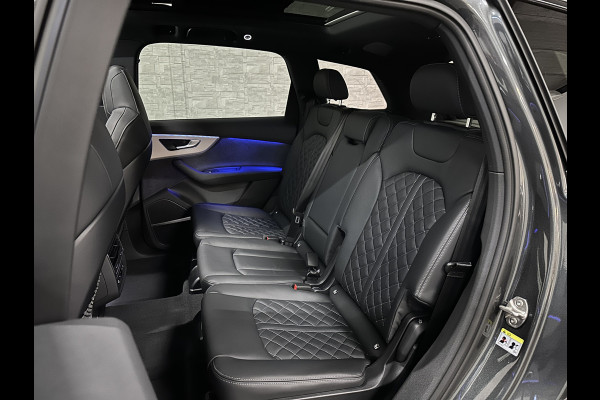 Audi Q7 60 TFSI e Competition | Nieuw! | 360 View | RS-Stoelen | Panorama | ACC | Laser-LED | B&O Sound | 23'' | Head-Up | Memory | Trekhaak | Keyless-Entry | Stuurwiel verwarming | Stoelverwarming V+A | Autom. Parkeren | Luchtvering | Carplay | Draadloos Laden |