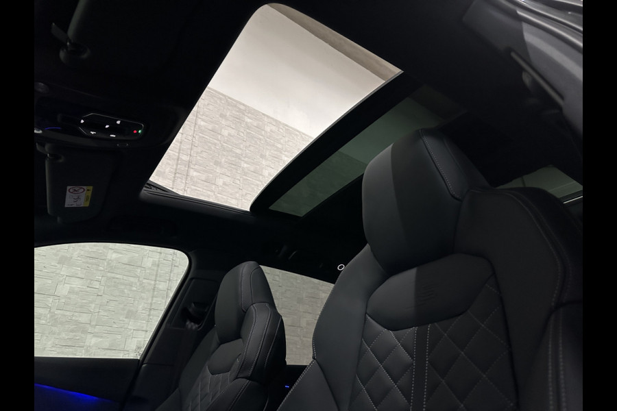 Audi Q7 60 TFSI e Competition | Nieuw! | 360 View | RS-Stoelen | Panorama | ACC | Laser-LED | B&O Sound | 23'' | Head-Up | Memory | Trekhaak | Keyless-Entry | Stuurwiel verwarming | Stoelverwarming V+A | Autom. Parkeren | Luchtvering | Carplay | Draadloos Laden |