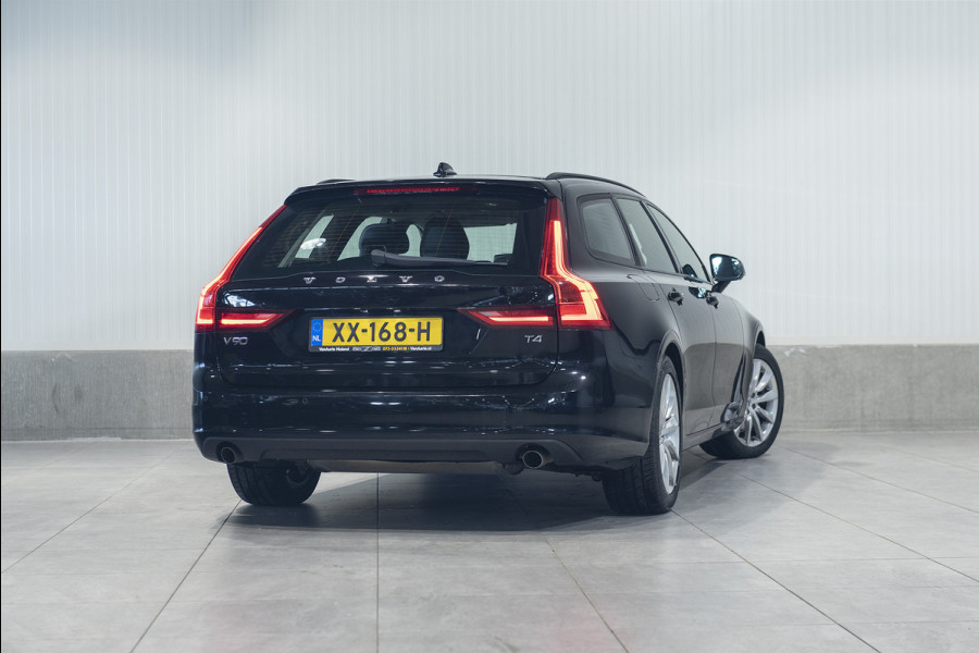 Volvo V90 T4 Aut. Stoelverwarming Parkeercamera Trekhaak 190pk