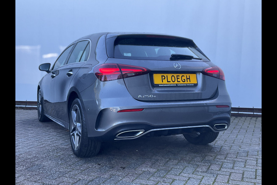 Mercedes-Benz A-Klasse 250 e PHEV AMG Line Facelift Pano.dak Cam Led COMPLEET!