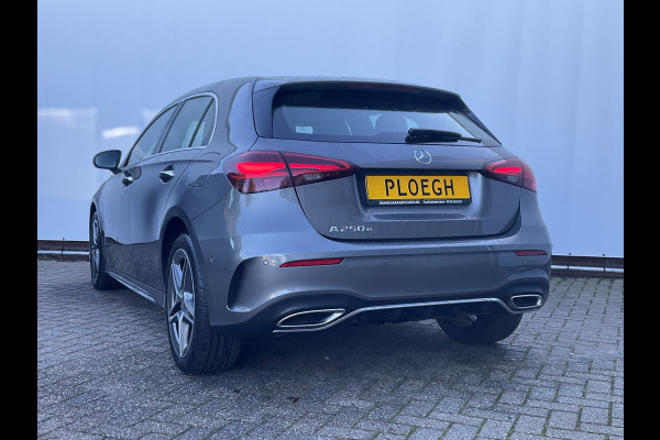 Mercedes-Benz A-Klasse 250 e PHEV AMG Line Facelift Pano.dak Cam Led COMPLEET!