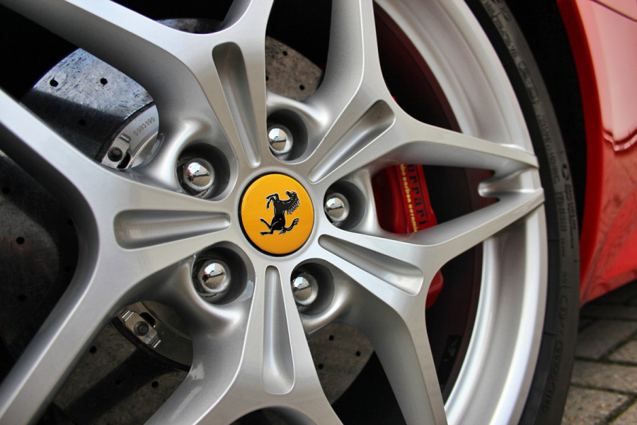 Ferrari California 3.9 T HELE | Power15 | Schilden | Nieuwstaat