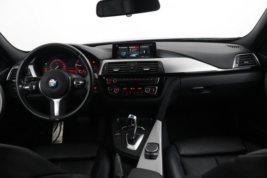 BMW 3 Serie Touring 318i M Sport Corporate Lease (NAVIGATIE, CLIMA, LEDER, DIGITALE COCKPIT, 1e EIGENAAR, DEALER ONDERHOUDEN)