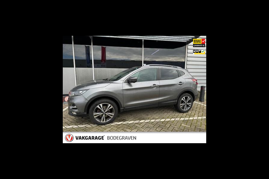 Nissan QASHQAI 1.2 N-Connecta / Panoramadak