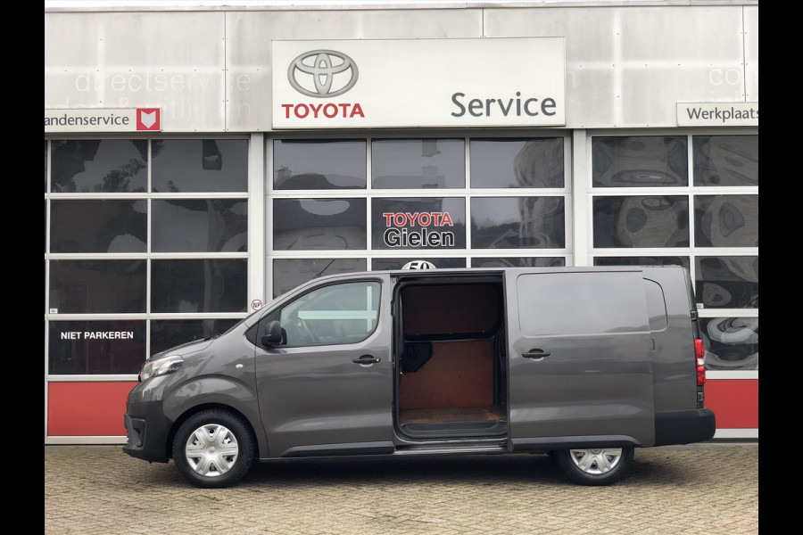 Toyota ProAce Long Worker 2.0 D-4D 122pk Cool Comfort | Eerste eigenaar, Trekhaak, 2 x Schuifdeur, Airco, Parkeercamera Cruise control