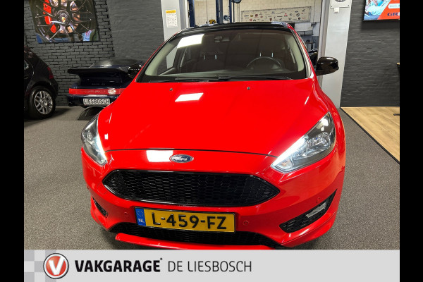 Ford Focus 1.5 Red Edition 150pk / airco / 18inch / cruise-control