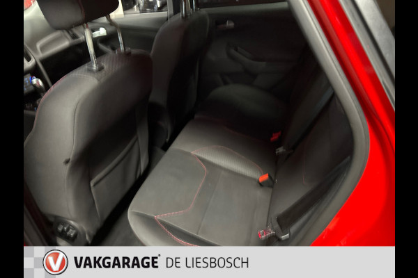 Ford Focus 1.5 Red Edition 150pk / airco / 18inch / cruise-control