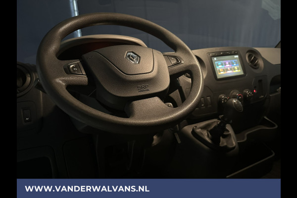 Renault Master 2.3 dCi 131pk **BPM VRIJ voor de Ondernemer** L1H1 Euro6 Airco | 2500kg Trekhaak | Navigatie | Camera | Cruisecontrol Parkeersensoren