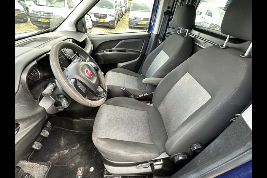 Fiat Dobló Cargo 1.3 96PK EURO6 L1H1 SX Cruise control/navigatie systeem