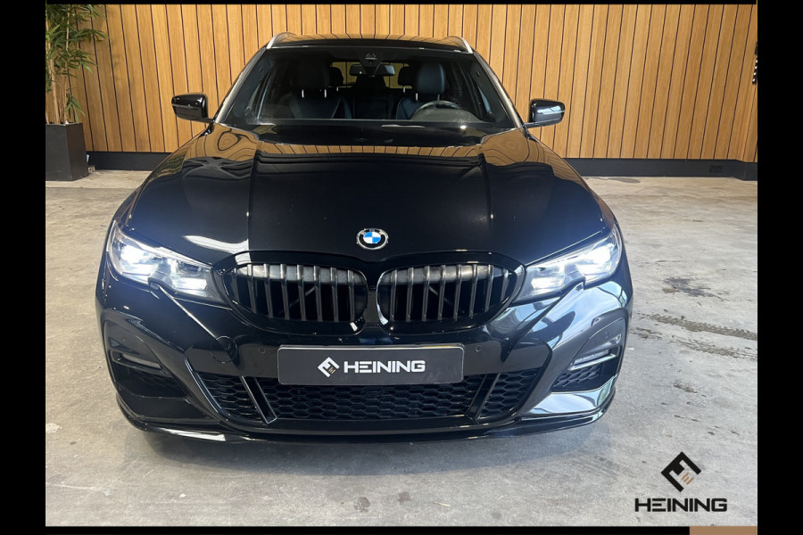 BMW 3 Serie Touring 330i M Sport Introduction Executive Navi. Apple carplay. Hollandse auto NAP