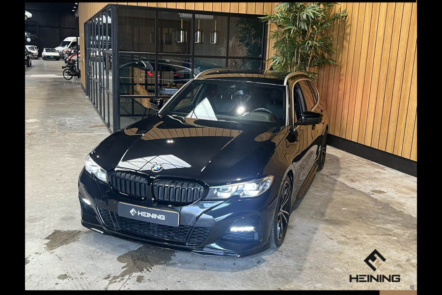 BMW 3 Serie Touring 330i M Sport Introduction Executive Navi. Apple carplay. Hollandse auto NAP