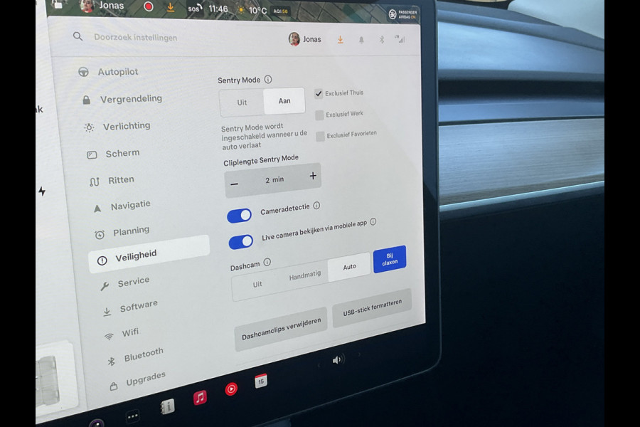 Tesla Model Y Long Range 75 kWh AWD Dual motor Autopilot Trekhaak Marge