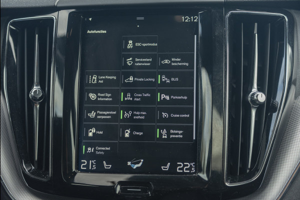 Volvo XC60 T8 Aut. R-Design Intellisafe Stoelverwarming Navigatie 407pk