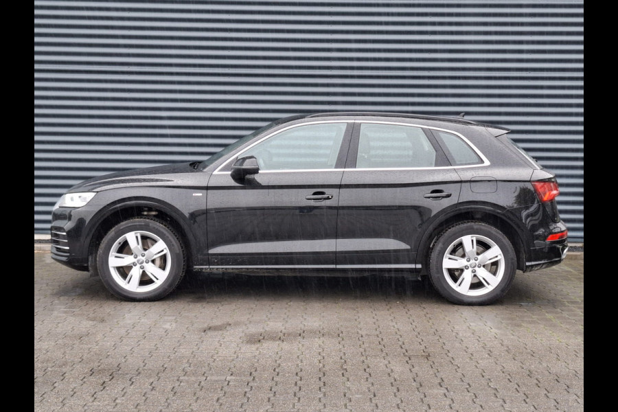 Audi Q5 50 TFSI e quattro S Line Plug in Hybrid PHEV | Lederen Bekleding | Trekhaak af Fabriek | Apple Carplay | Camera | Navigatie | Head Up | Virtual |