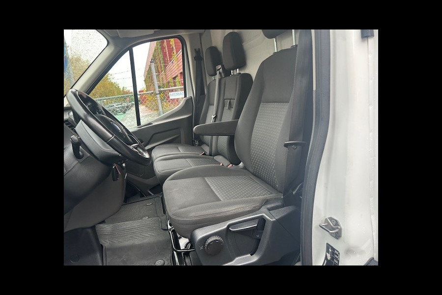 Ford Transit 310 2.0 TDCI L3H2 Trend AIRCO I PDC TREKHAAK  I 3-ZITS I IMPERIAAL I APPLE CARPLAY I 1e EIGENAAR I COMPLETE ONDERHOUDSHISTORIE