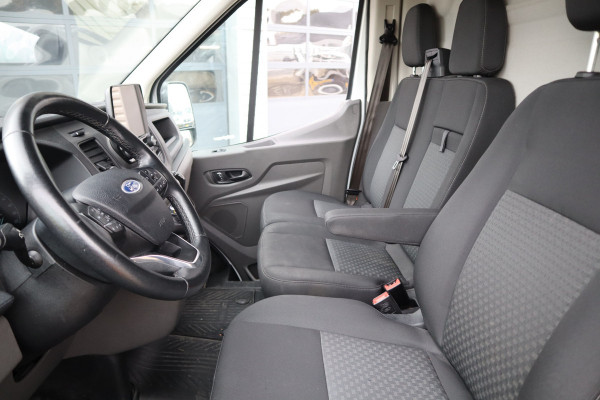 Ford Transit 290 2.0 TDCI L2H2 Trend Trekhaak Airconditioning  Navigatie Laadruimte bekleed