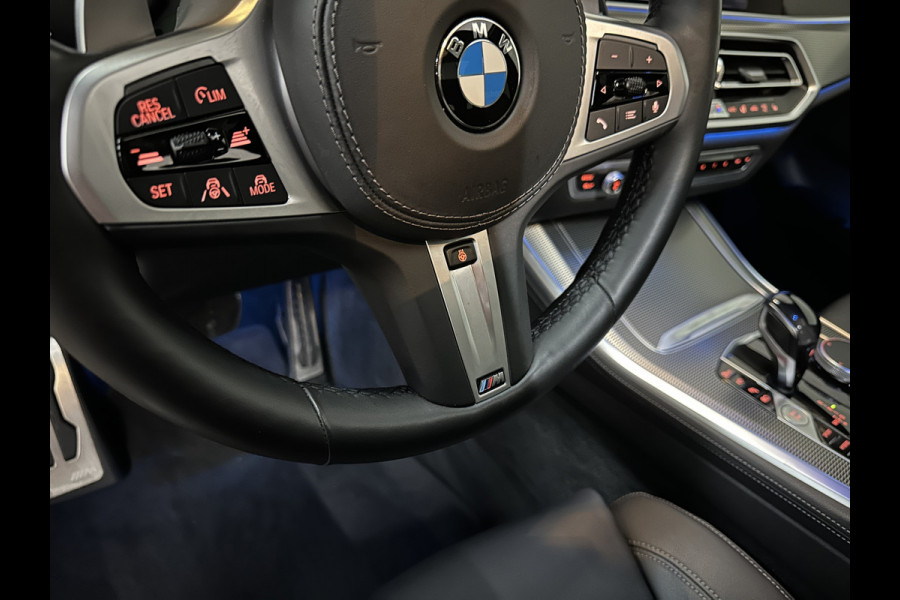 BMW X5 45e M-Sport | 360 View | Panorama | ACC | Head-Up | Comfortstoelen | Keyless-Go | Memory | Stuurwiel verwarmd | Luchtvering | Sfeerverlichting | Standkachel | LED | Carplay | Draadloos Laden |