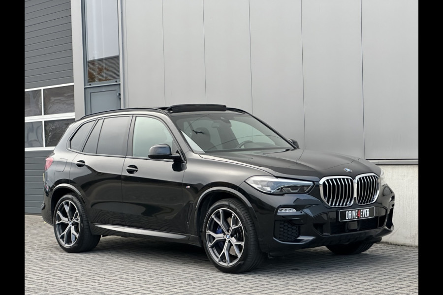 BMW X5 xDrive40i M PACK M2020 PANO NAVI CR CONTROL CAMERA PDC