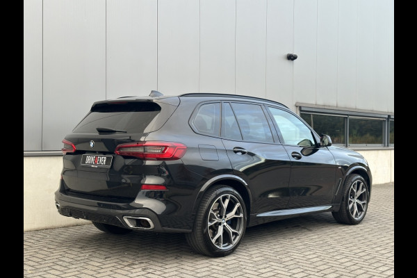 BMW X5 xDrive40i M PACK M2020 PANO NAVI CR CONTROL CAMERA PDC