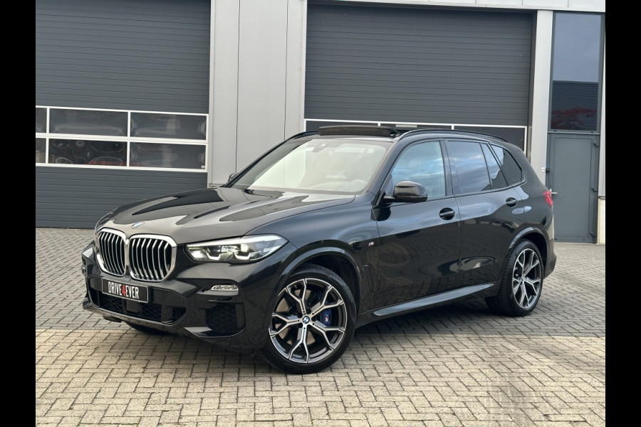 BMW X5 xDrive40i M PACK M2020 PANO NAVI CR CONTROL CAMERA PDC