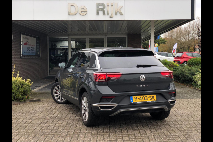 Volkswagen T-Roc 1.5 TSI Sport | Navi, Camera, Stoelverw., Carplay/Android, Climate | Dealeronderhouden |