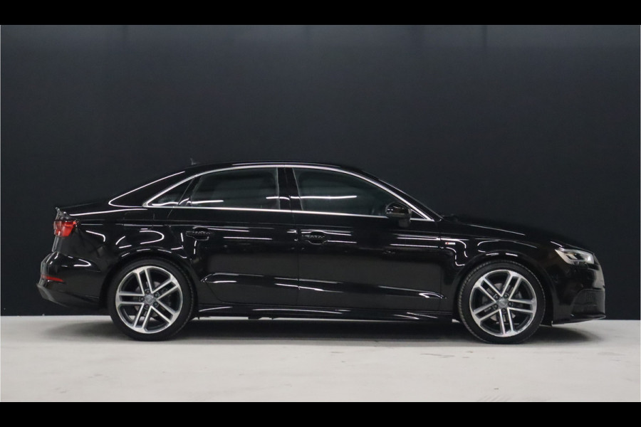 Audi A3 Limousine 35 TFSI Sport S-Line [APPLE CARPLAY, DIGITAL DASH, KEYLESS, STOELVERWARMING, PDC, ANDROID, CLIMATE, NIEUWSTAAT]