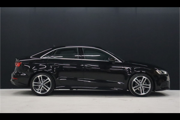 Audi A3 Limousine 35 TFSI Sport S-Line [APPLE CARPLAY, DIGITAL DASH, KEYLESS, STOELVERWARMING, PDC, ANDROID, CLIMATE, NIEUWSTAAT]