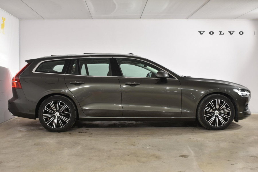 Volvo V60 T8 390PK Automaat Recharge AWD Inscription Cruise control/ Climate control/ On Call/ Trekhaak/ Parkeersensoren met camera/ Navigatie/ Elektrische achterklep/ Elektrische stoel