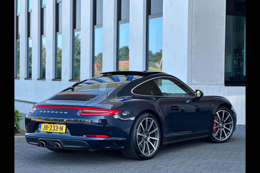 Porsche 911 3.0 CARRERA 4, VELE OPTIES, ORIGINEEL NEDERLANDSE AUTO, 35000 KM, 1 E EIGENAAR