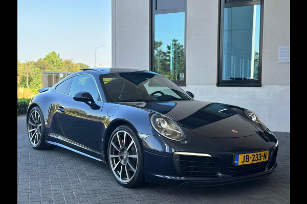 Porsche 911 3.0 CARRERA 4, VELE OPTIES, ORIGINEEL NEDERLANDSE AUTO, 35000 KM, 1 E EIGENAAR