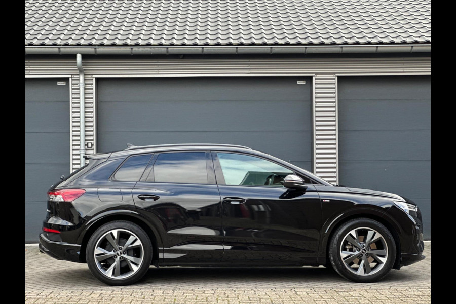 Audi Q4 e-tron 35 S EDITION 55 kWh 2 X S-LINE,VELE OPTIES, NEDERLANDSE AUTO MET NATIONALE AUTO PAS