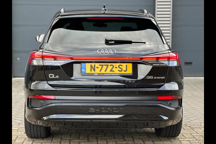 Audi Q4 e-tron 35 S EDITION 55 kWh 2 X S-LINE,VELE OPTIES, NEDERLANDSE AUTO MET NATIONALE AUTO PAS