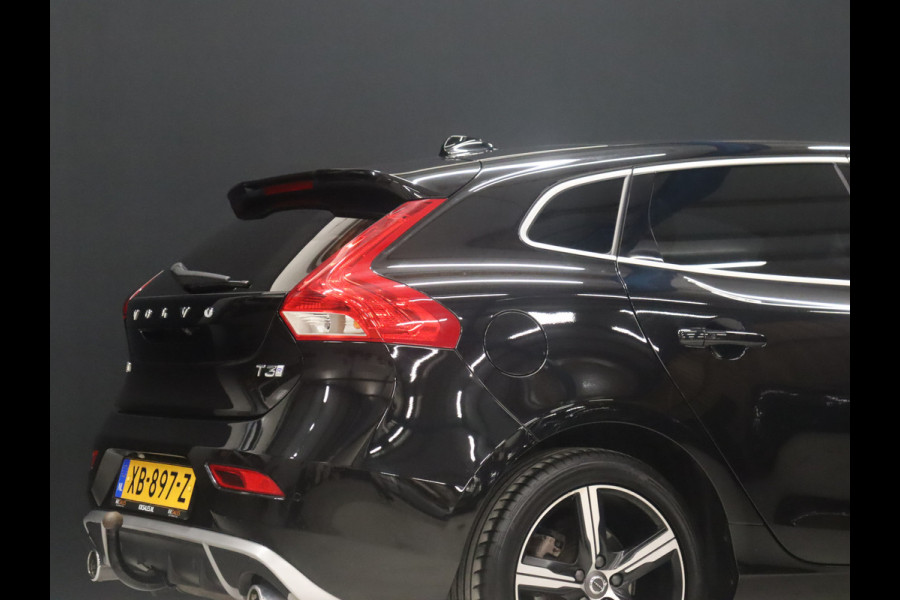 Volvo V40 1.5 T3 Polar+ Sport [TREKHAAK, CAMERA, STOELVERWARMING, HARMAN/KARDON, PDC, CRUISE, CLIMATE, NIEUWSTAAT]