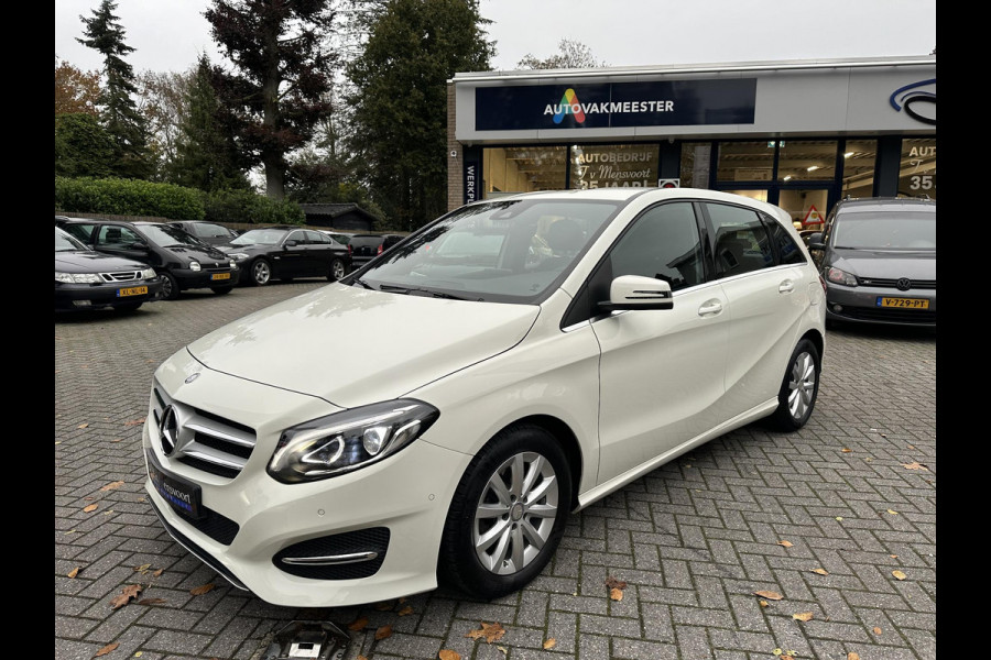 Mercedes-Benz B-Klasse 200 Automaat Ambition 1eEig|Navi|Camera|Trekhaak|Dodehoek