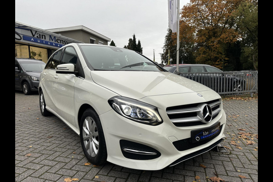 Mercedes-Benz B-Klasse 200 Automaat Ambition 1eEig|Navi|Camera|Trekhaak|Dodehoek