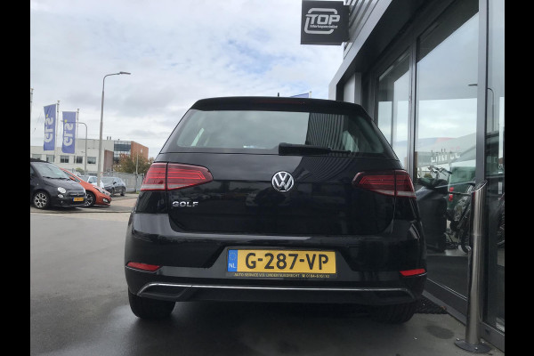 Volkswagen Golf 1.0 TSI Comfortline Business Navi