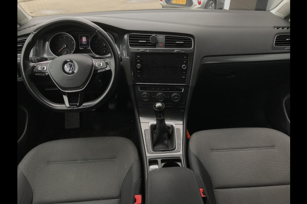 Volkswagen Golf 1.0 TSI Comfortline Business Navi