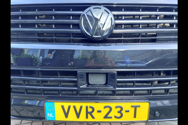 Volkswagen Transporter 2.0 TDI L2H1 Highline | Black Edition | Leer | All-in prijs